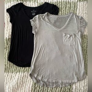 American Eagle Soft and Sexy Tee BUNDLE XS black and grey